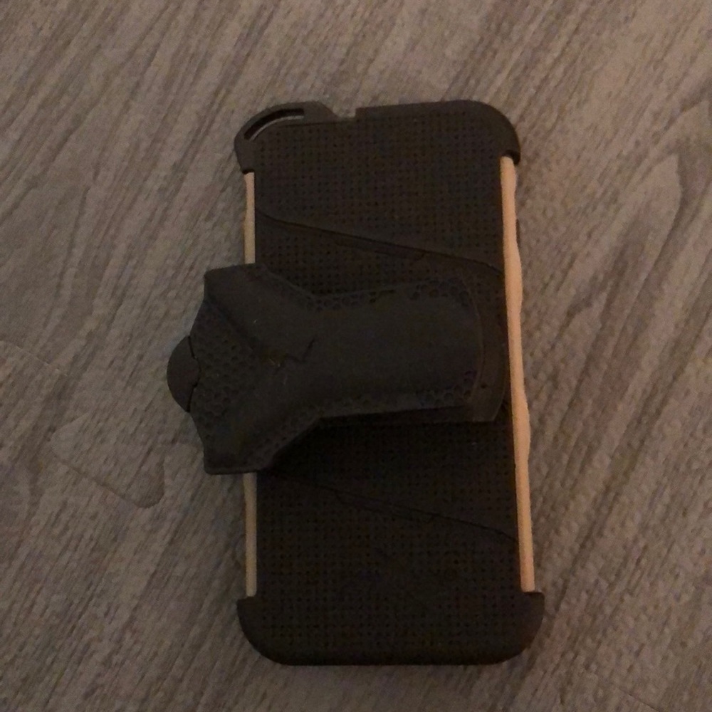 IPHONE CASE - Picture 1 of 5